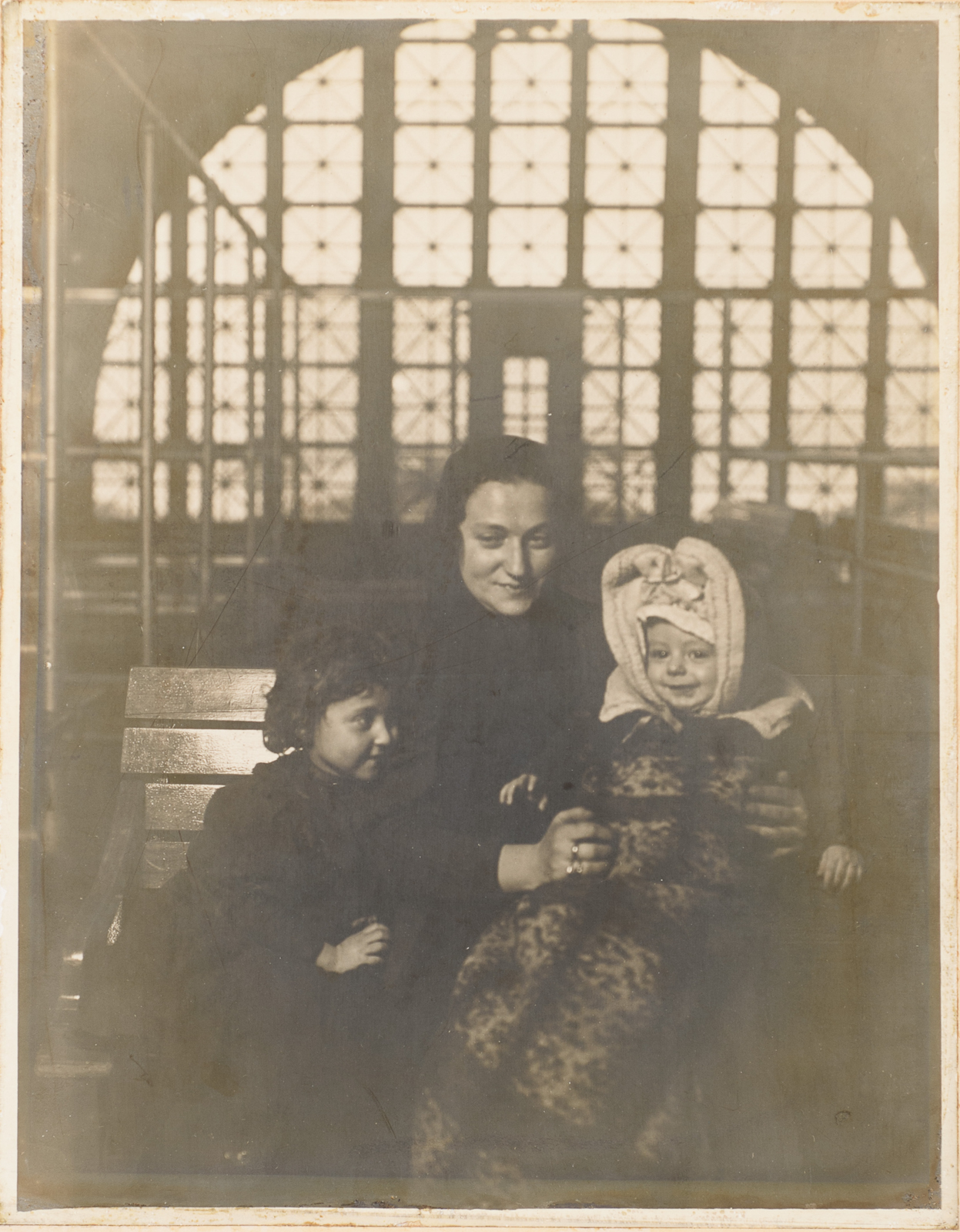 Lewis Hine, Mona Lisa Madonna Ellis Island, from the Ellis Island series, 1905, printed later, gelatin silver print. Palmer Museum of Art, Gift of Mayzette Stover, 2000.16.